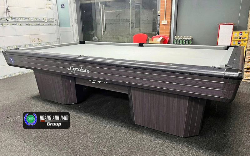 Bàn lỗ signature blk có kết cấu giúp bi lăn mượt hơn